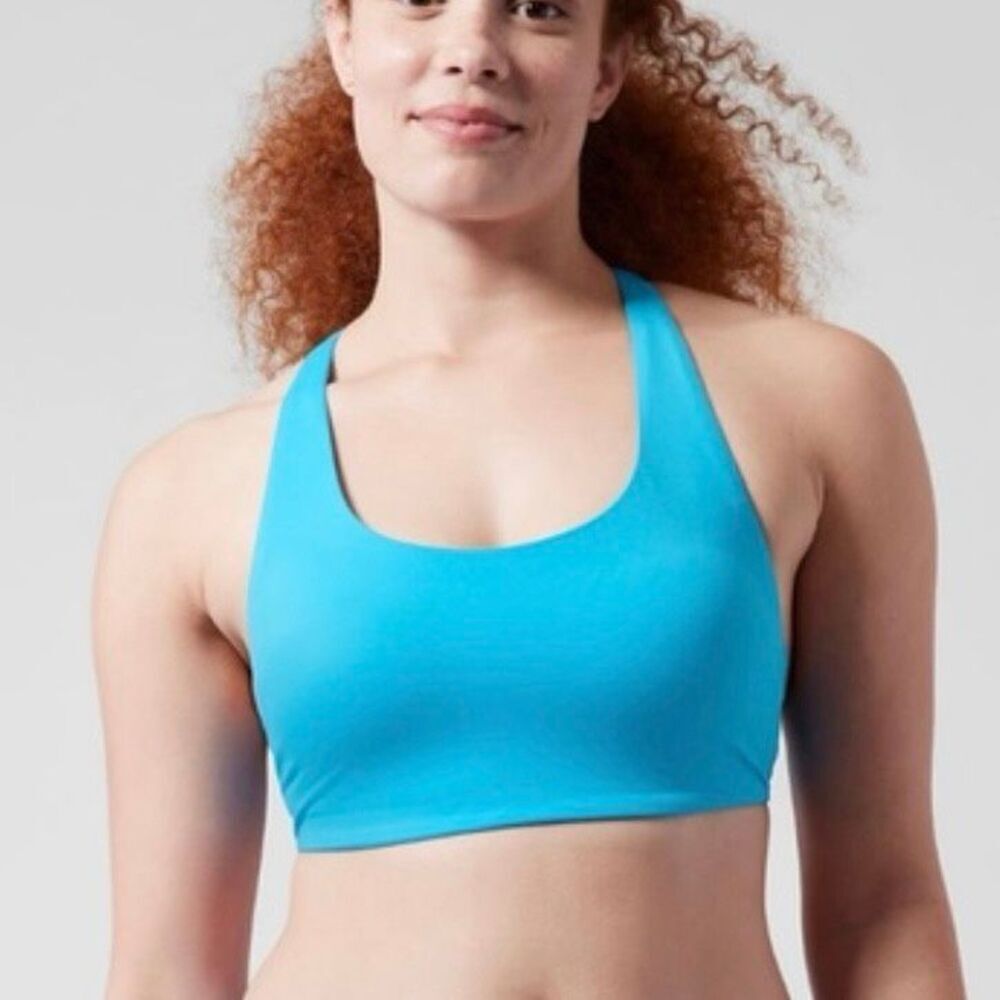 Athleta Small D-DD Malibu Bikini Top Santorini Blue. NEW